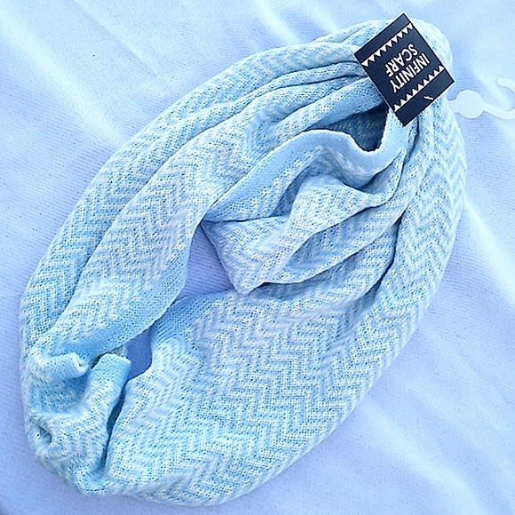 Knit Infinity Scarf - Picture 3 of 3